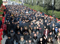 Azerbaijani public honors January 20 tragedy victims’ blessed memory.  Baku, 20 Jan. 2016